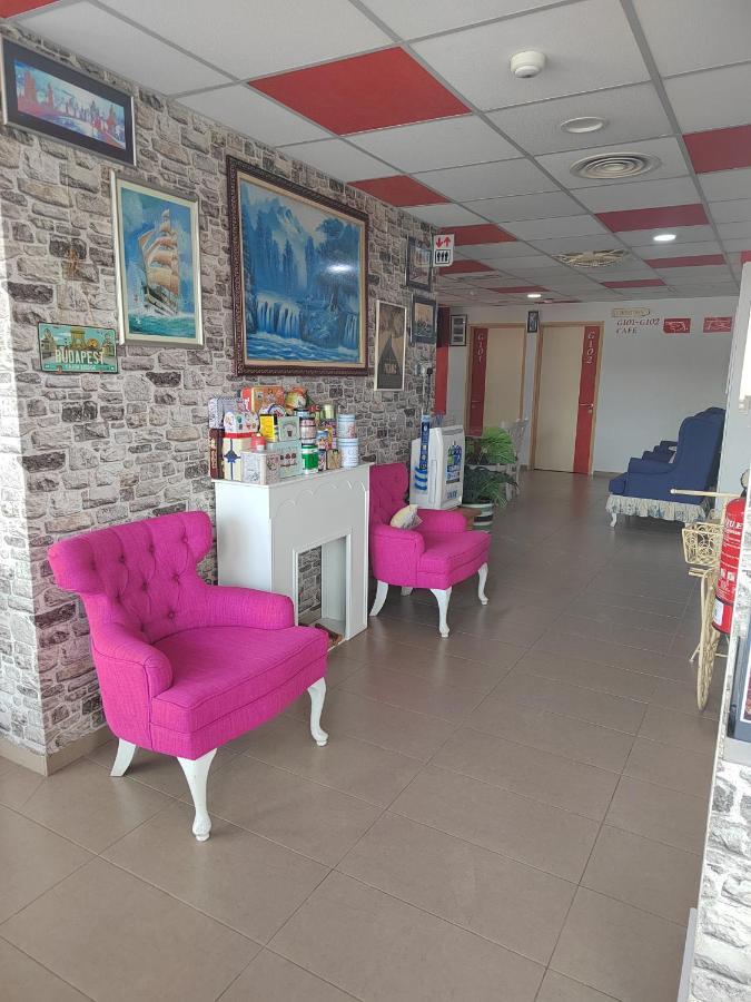 Motel Fyna Kangar Exterior photo